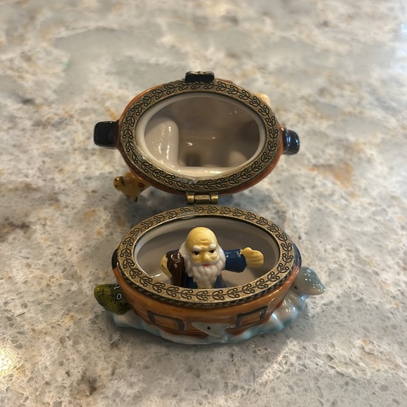 Noah’s Ark biblical trinket box - Picture 6 of 8